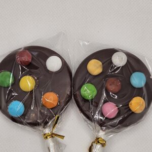sucette chocolat lait Smarties | les chocolats du Santerre